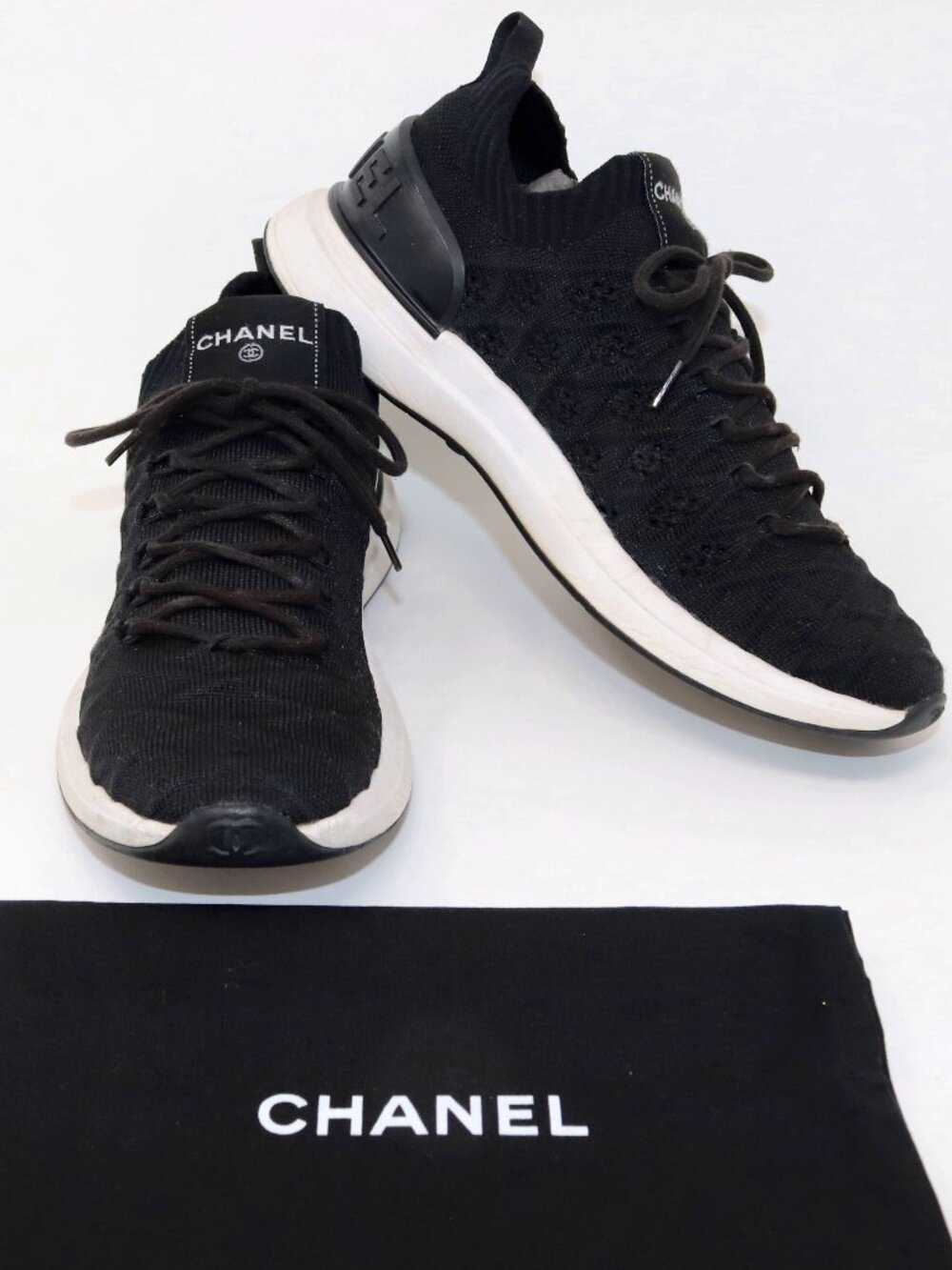 Chanel Tennies 39 Black Fabric Quilted Logo Matelasse Knit Sneakers